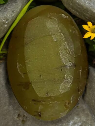 3.5 Carat Cat's Eye-Good