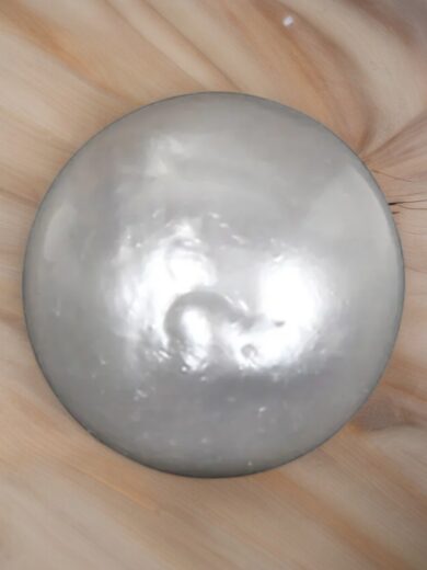 4.5 Carat South Sea Pearl-Excellent