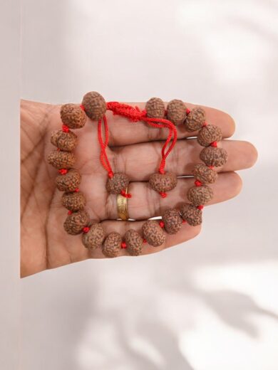 9 Mukhi Rudrakha Bracelet